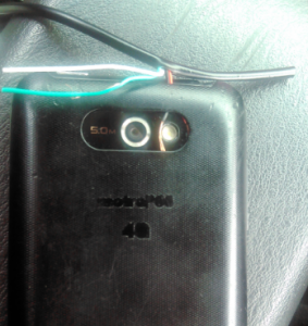 12 medium How to Charge a Smartphone With a Broken Charging Port or Faulty Charging Cable 12 medium How to Charge a Smartphone With a Broken Charging Port or Faulty Charging Cable