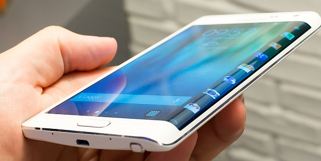 2 full Samsung Galaxy Note Edge The Rightside Curved Edge Infinitypool Like Phablet 2 full Samsung Galaxy Note Edge The Rightside Curved Edge Infinitypool Like Phablet