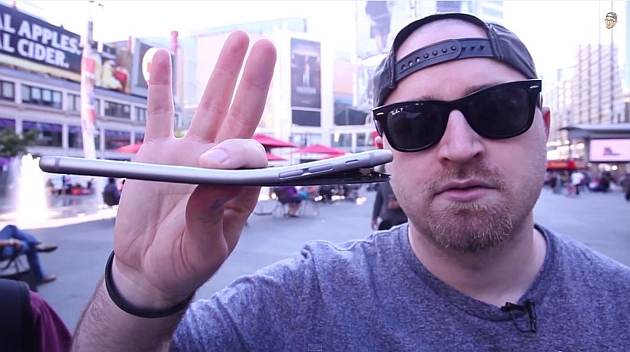 1 full Apple Acquires Patent For Bendable Display Detection As A Gesture or Cue 1 full Apple Acquires Patent For Bendable Display Detection As A Gesture or Cue